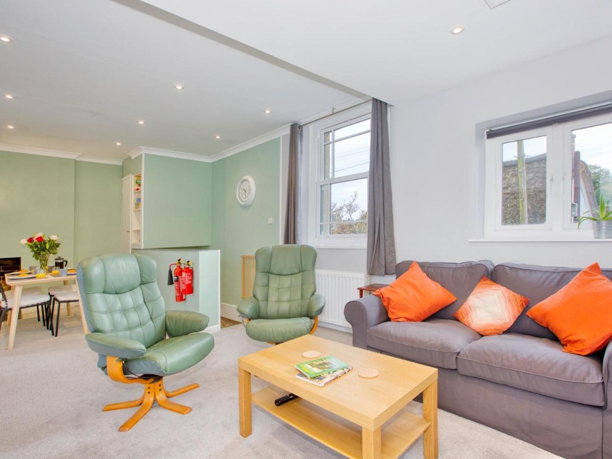 Pass The Keys Lovely 2-Bed Apartment Colyton Near Jurassic Coast Exterior foto